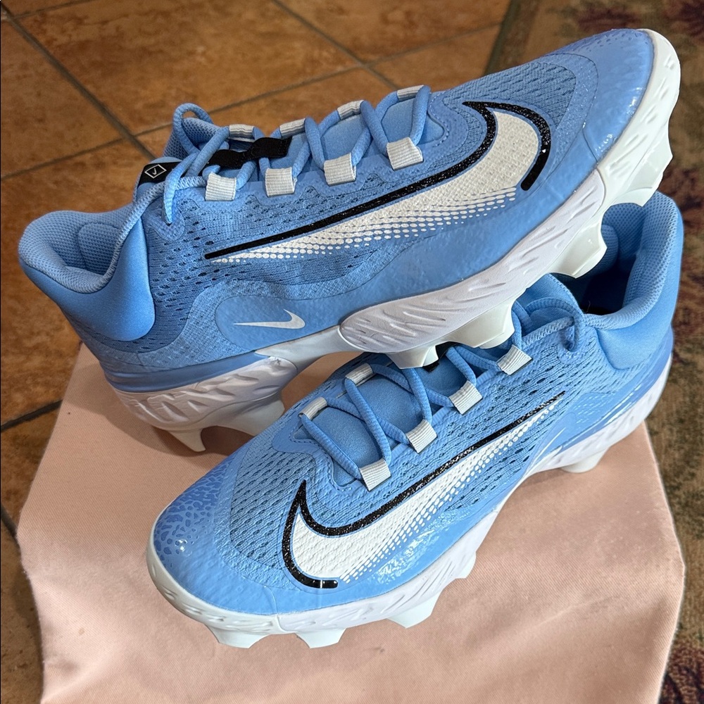 Nike Alpha Huarache Elite Baseball TPU Cleats “UNC” Rare!! Limited Edition!!